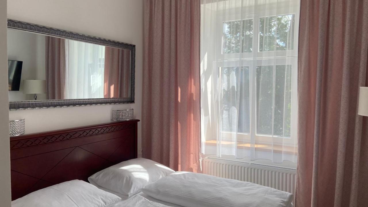 Aparthotel Slezak Litomyšl Eksteriør bilde